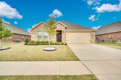 4154 Beamer Dr, Forney, TX 75126