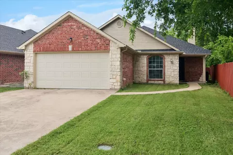 745 Lakeside Dr, Rockwall, TX 75032