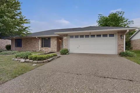 1718 Northwood Blvd, Corsicana, TX 75110