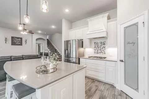 8817 White Rock Ln, Argyle, TX 76226
