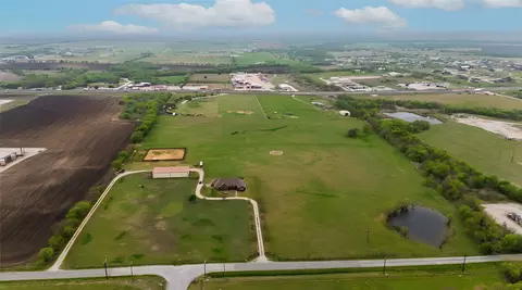 13435 Jackson Rd, Krum, TX 76249
