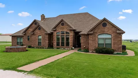 13435 Jackson Rd, Krum, TX 76249