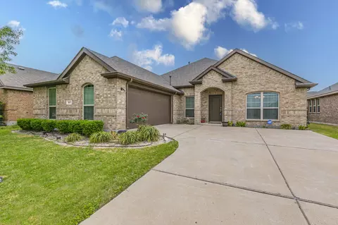 217 Watson St, Red Oak, TX 75154