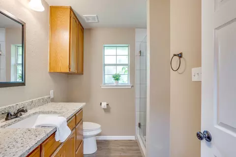 Bath - 108 S Douglas St, Covington, TX 76636 photo 5 of 5