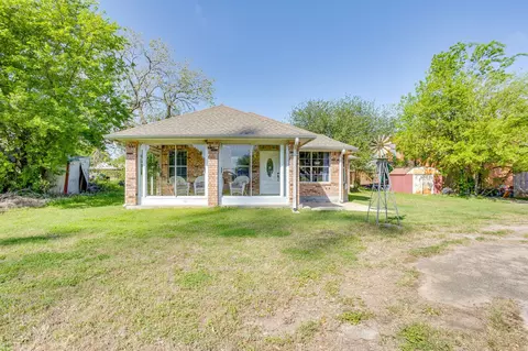 Other - 108 S Douglas St, Covington, TX 76636 photo 5 of 5