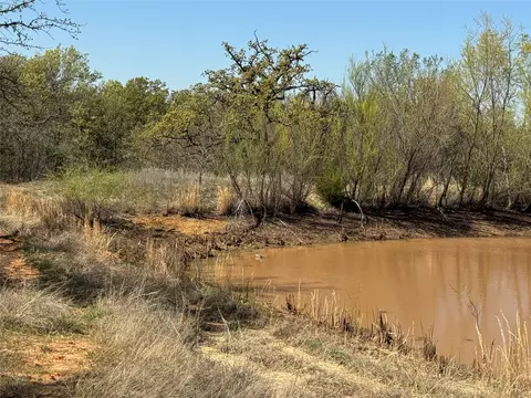 10 37 Smith Rd, Nocona, TX 76255