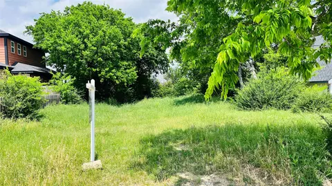 1601 Avenue D, Fort Worth, TX 76104