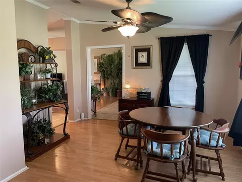 394 Emerald Glenn Ln, Pilot Point, TX 76258
