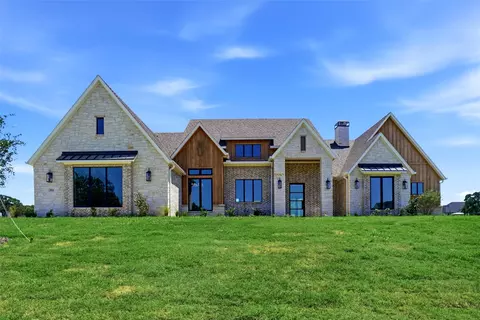 2016 Pinetree Post, Weatherford, TX 76087