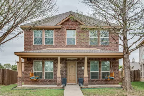 1924 Parkside Mews, Lancaster, TX 75146