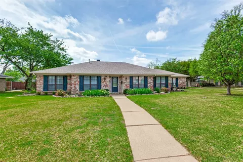 1512 Mccoy Pl, Carrollton, TX 75006
