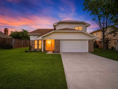 5514 Round Rock St, Garland, TX 75044