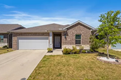 2525 Tahoe Dr, Seagoville, TX 75159