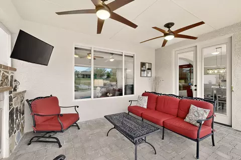 Exterior - 8805 Compton St, Denton, TX 76207 photo 5 of 6