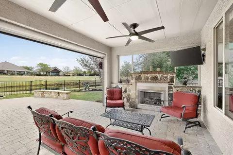 Exterior - 8805 Compton St, Denton, TX 76207 photo 3 of 6