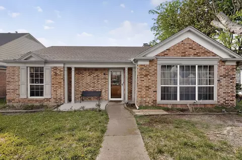 317 Chapman St, Cedar Hill, TX 75104