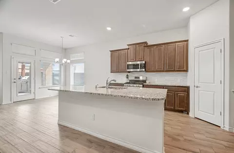 Kitchen - 309 Stars Dr, Anna, TX 75409 photo 3 of 3