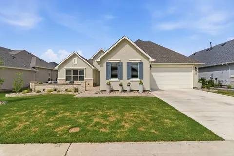 12704 Golden Rock Dr, Denton, TX 76207