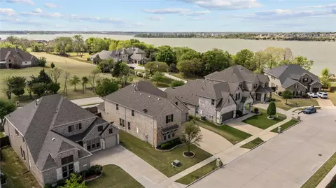 6510 Loire Valley Dr, Rowlett, TX 75088