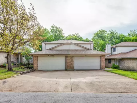 123 121 Allencrest Dr, White Settlement, TX 76108