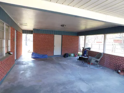 Exterior - 201 NE 8th St, Springhill, LA 71075 photo 13 of 13
