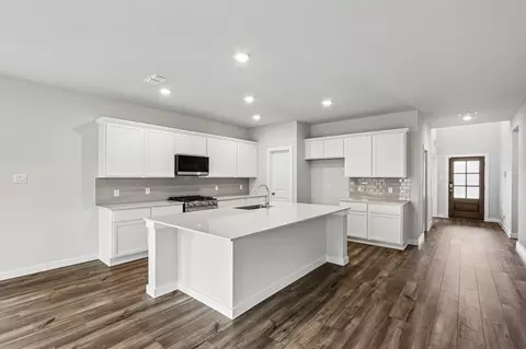 Kitchen - 1620 Esra Ln, Anna, TX 75409 photo 4 of 4