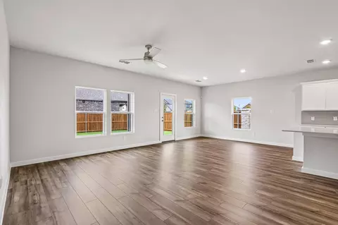 Living - 1620 Esra Ln, Anna, TX 75409 photo 1 of 6