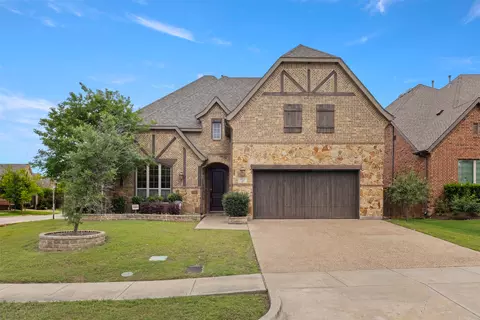 402 San Marcos Dr, Irving, TX 75039