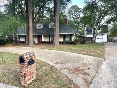 720 Coachlight Rd, Shreveport, LA 71106
