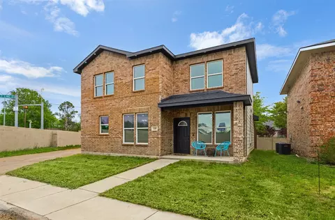 100 Newport Pl, Mesquite, TX 75149