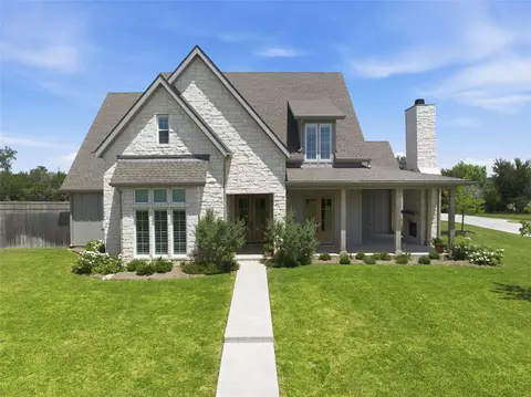 216 Wycliff Dr, China Spring, TX 76633