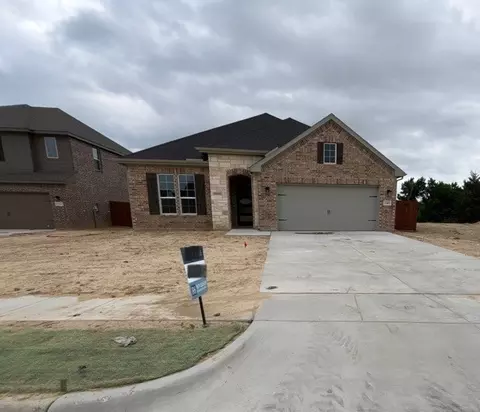 540 Park Side Dr, Weatherford, TX 76087