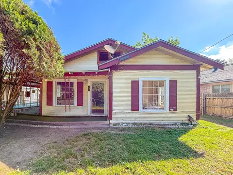 401 S 30th St, Corsicana, TX 75110