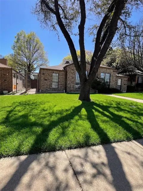 6228 Winton St, Dallas, TX 75214