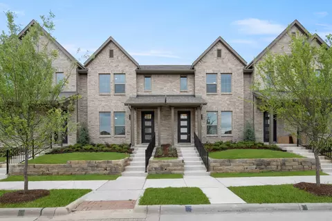 1149 Carnation Dr, Crowley, TX 76036