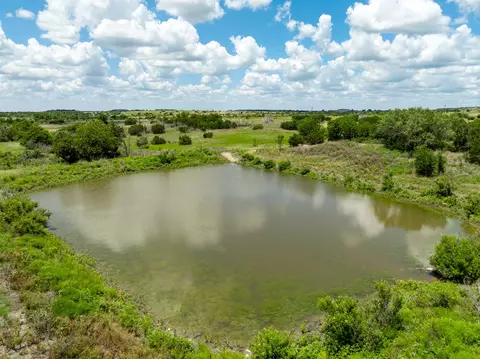 11439 Fm 1602, Jonesboro, TX 76538