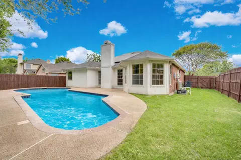 5301 Rio Bravo Dr, Arlington, TX 76017