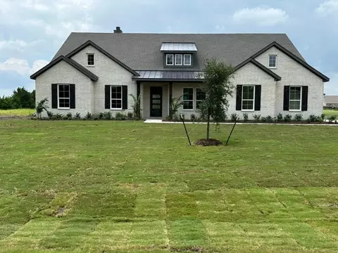 1512 County Road 4910, Leonard, TX 75452
