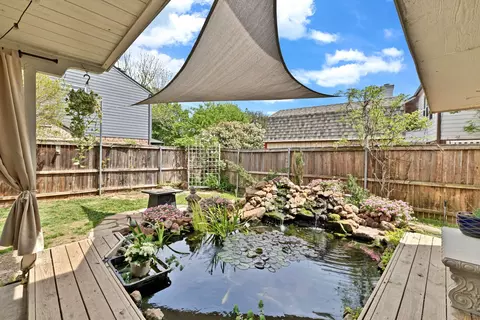 720 Bridget Way, Hurst, TX 76054