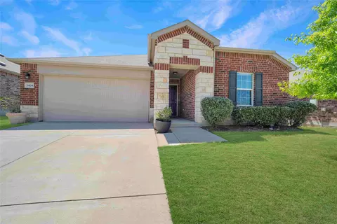 1408 Trace Dr, Aubrey, TX 76227
