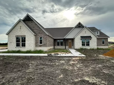 1484 County Road 4910, Leonard, TX 75452