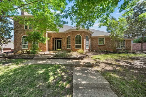 418 Riverview Dr, Woodway, TX 76712