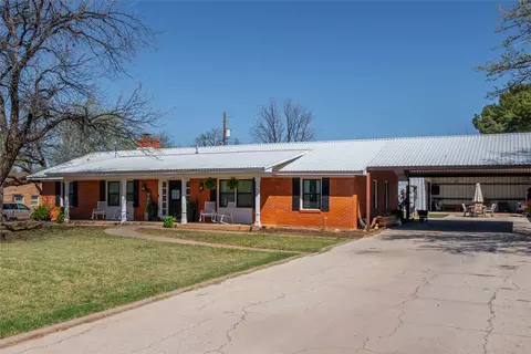 1109 Columbia Cir, Stamford, TX 79553