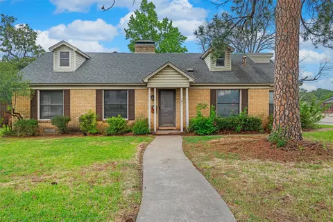 101 W Park Row Dr, Arlington, TX 76010