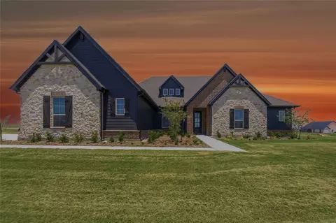 2305 Gypsum St, Krum, TX 76249