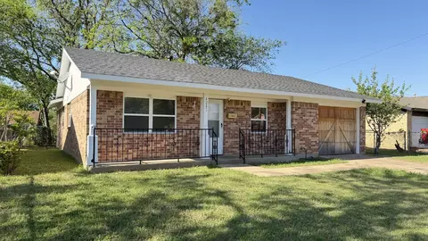 4247 Clark College Dr, Dallas, TX 75241