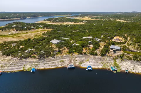 694 Scenic Cir, Pipe Creek, TX 78063