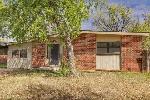 1549 Briarwood St, Abilene, TX 79603