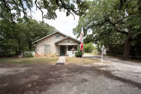 1311 Loving Hwy, Graham, TX 76450