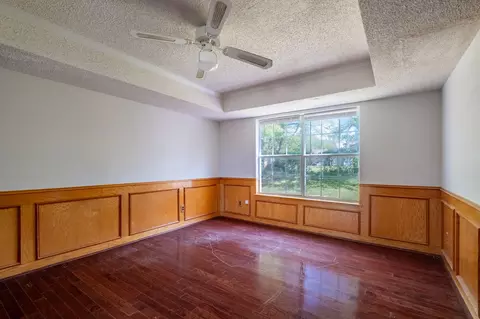 Living - 5 Griffith Ct, Terrell, TX 75160 photo 3 of 5